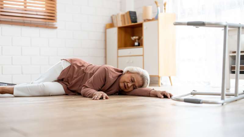 Tình trạng nhịp tim thấp đi kèm huyết áp cao có thể gây ngất xỉu