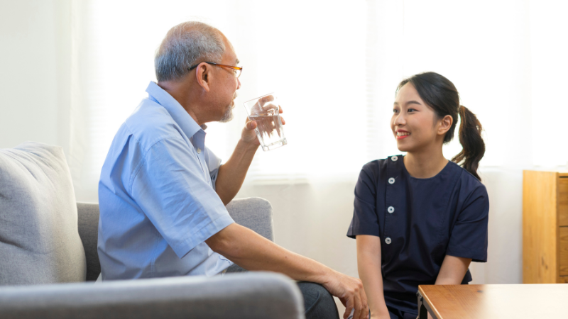 Bổ sung nước giúp ổn định huyết áp khi bị tụt đột ngột