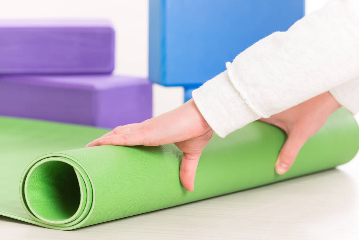 Take up a yoga class | Omron Healthcare
